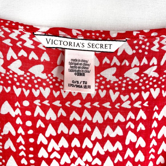 Victoria's Secret Hearts Kimono Robe Cardigan Red Short Sleeve NWOT One Size - Picture 6 of 7